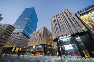 池袋のトイレ・喫煙所事情