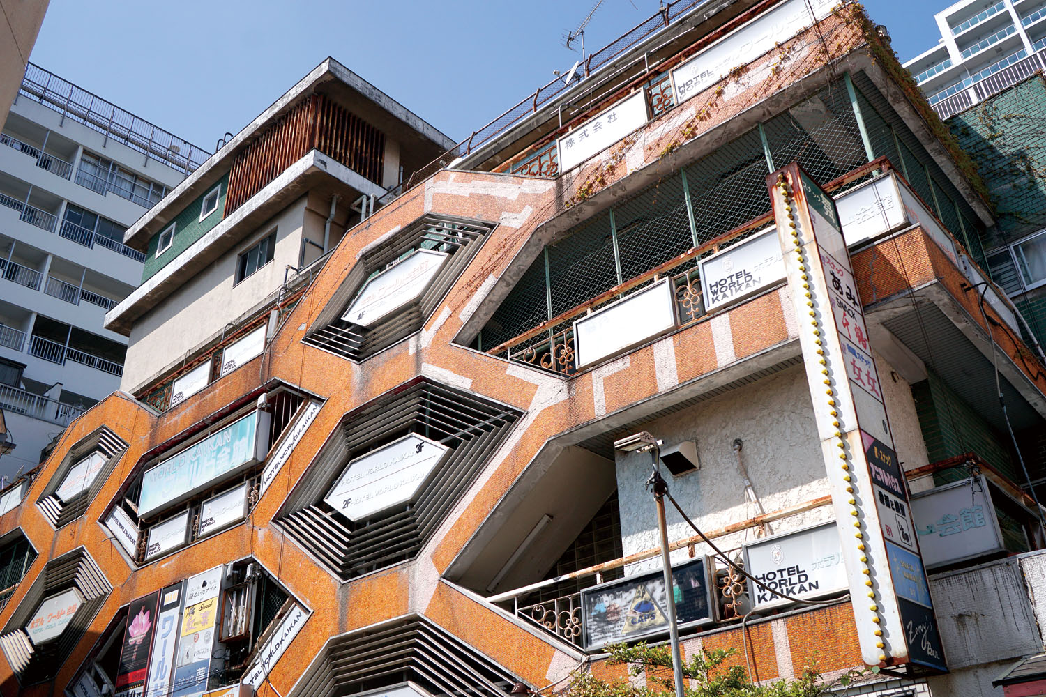 ワールド会館 中野ブロードウェイ 雑居ビル