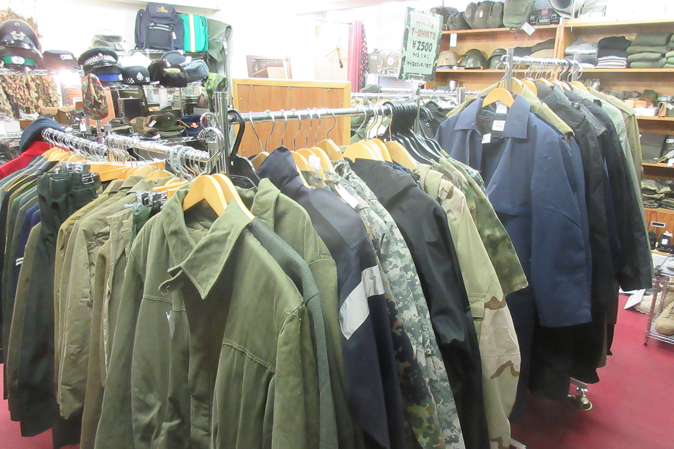 カミカゼスタイル 2階