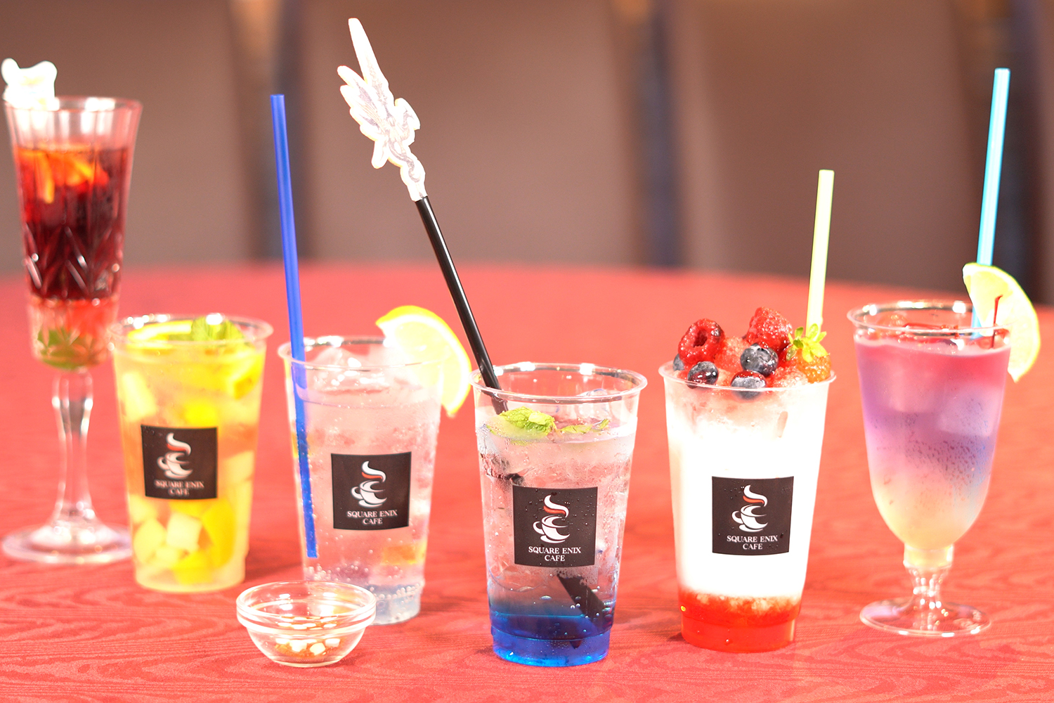 スクウェア・エニックス カフェ東京 ドリンク