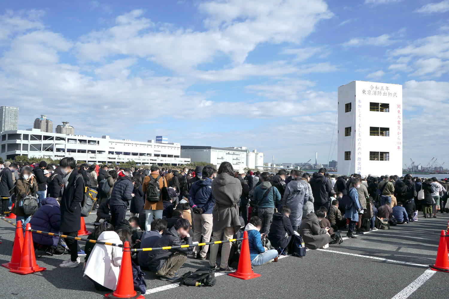 C101 アフターレポート 準備会 東駐車場 待機列