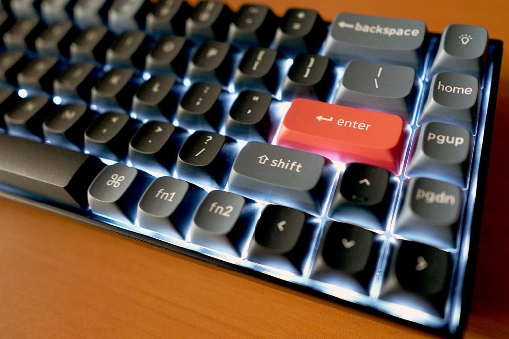 現役デザイナーがおすすめ！　日本未発売の高機能キーボード「Keychron K6 Pro」はゲームにも最適だった！