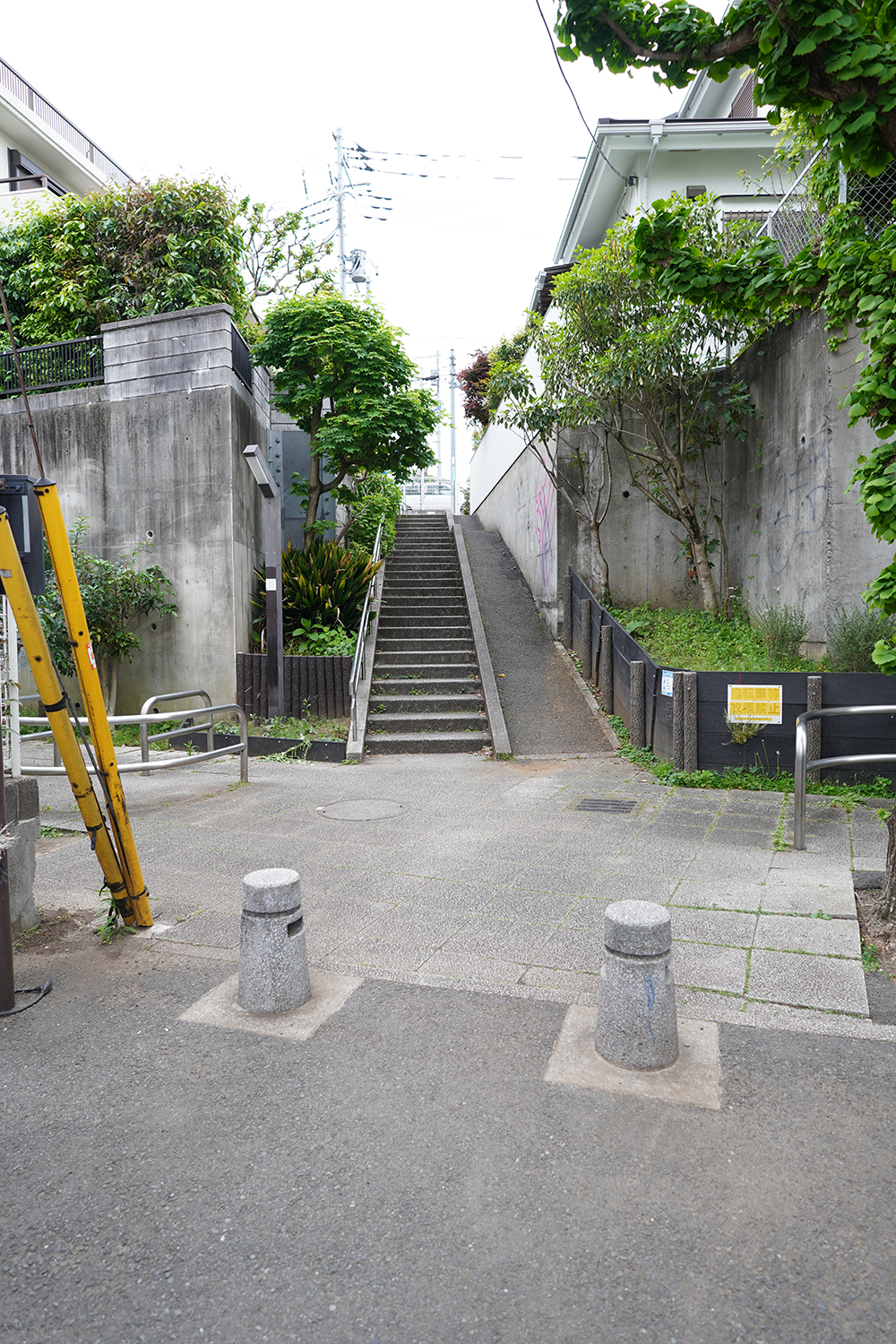 聖地巡礼 ぼっち・ざ・ろっく 階段