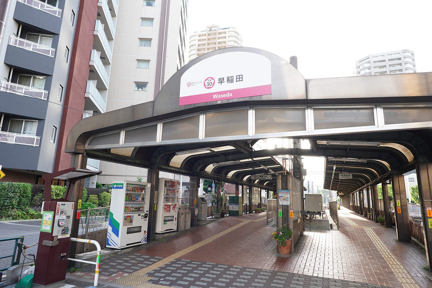 聖地巡礼 バンドリ 早稲田駅