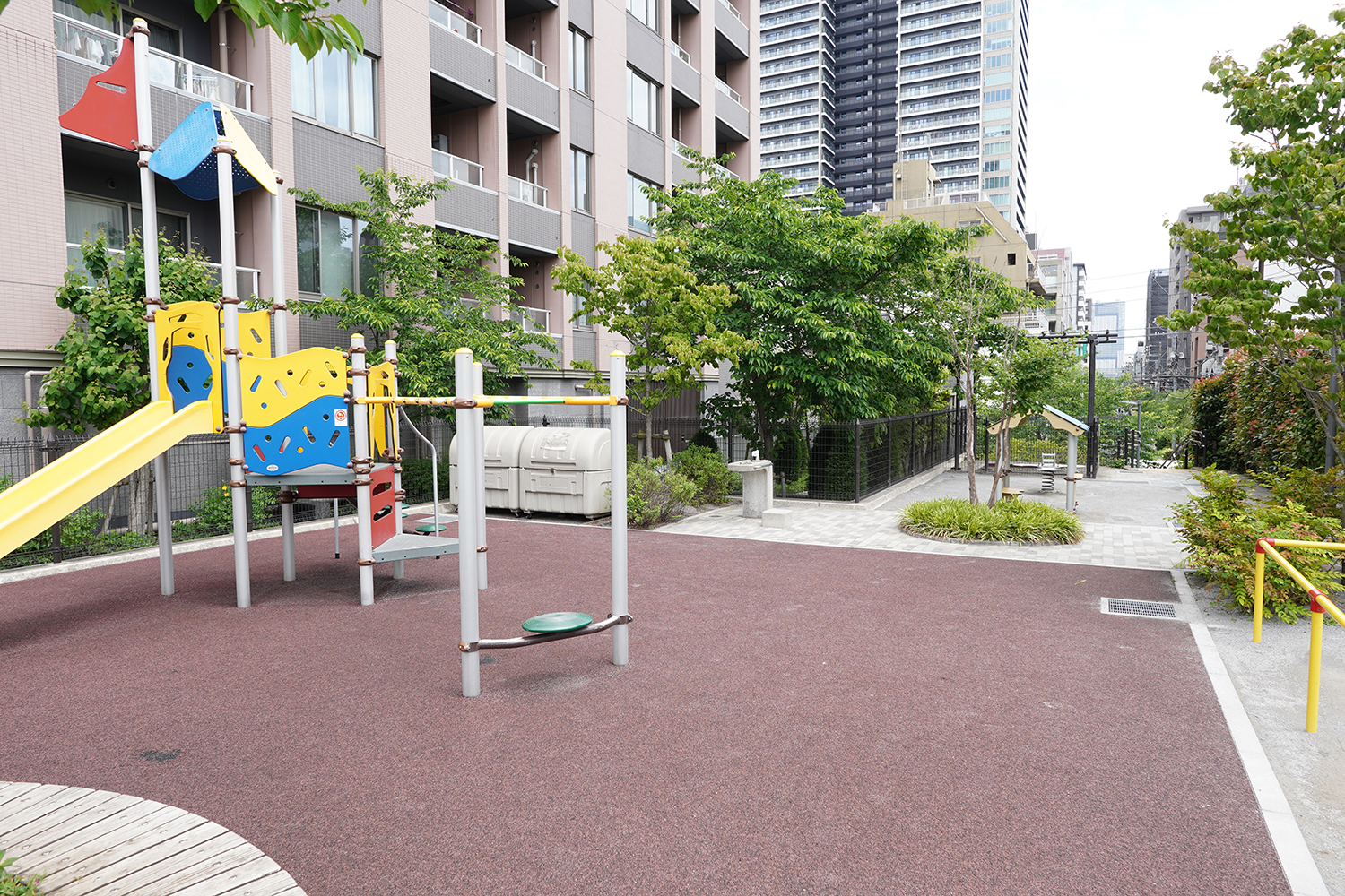 江戸前エルフ もんじゃストリート 中央区立月島三丁目児童遊園