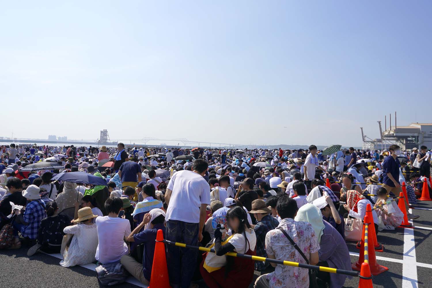 C102 夏コミ 熱中症 対策 コミケ 東地区 待機列