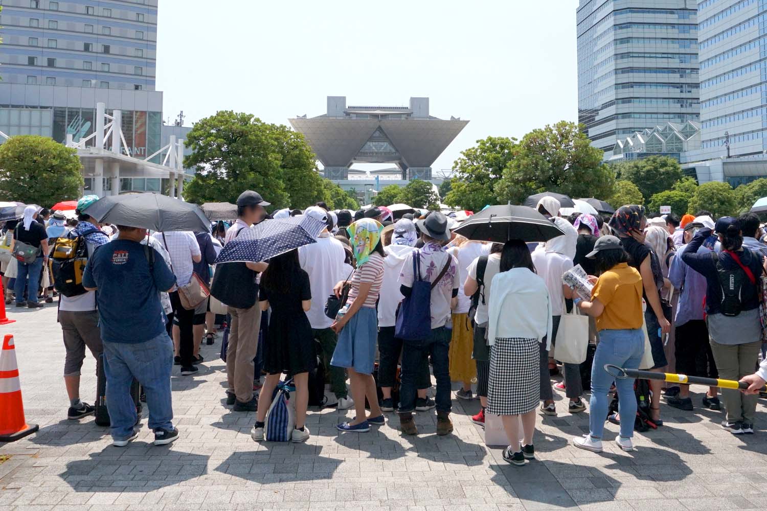 C102 夏コミ 熱中症 対策 コミケ 日傘