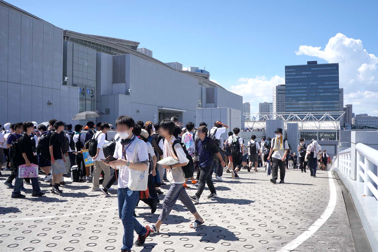 C102 アフターレポート 入場ルート 西南地区 企業ブース