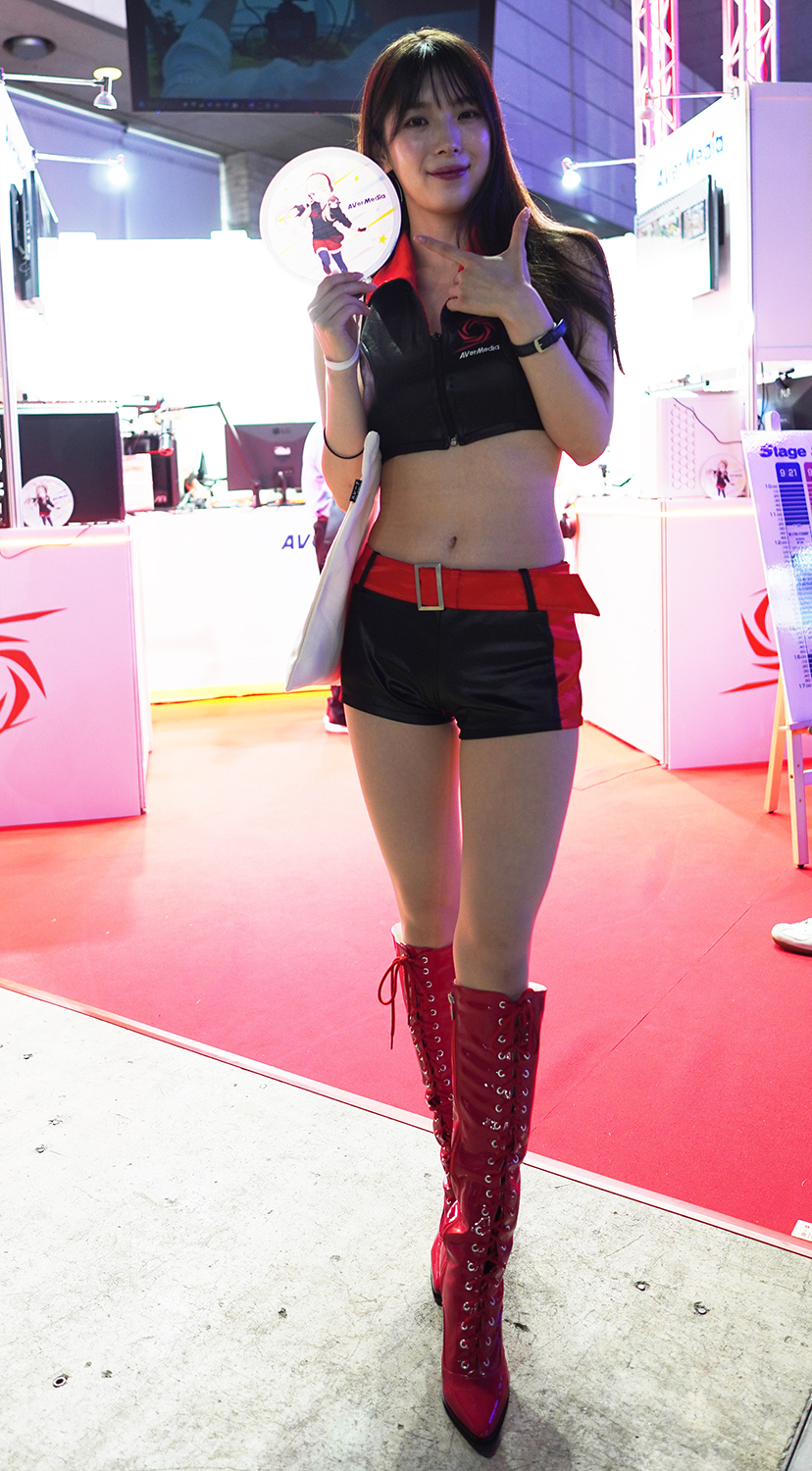 TGS2023 AVerMedia コンパニオン