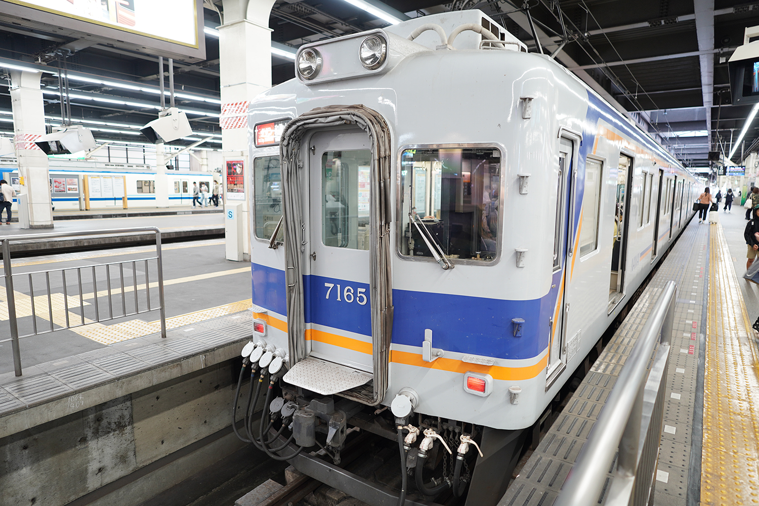 聖地巡礼 サマータイムレンダ なんば駅