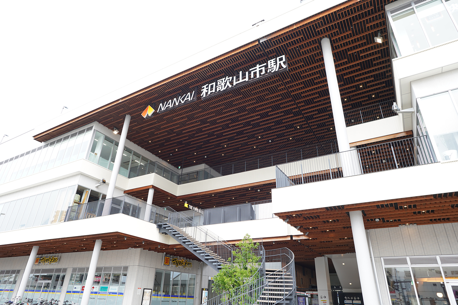 聖地巡礼 サマータイムレンダ 和歌山市駅