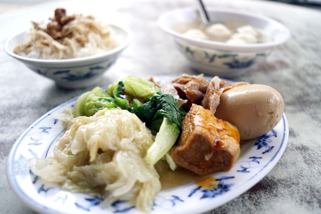 【聖地巡礼】台北・迪化街の永樂担仔麵で『孤独のグルメ』の五郎さんセットを堪能!