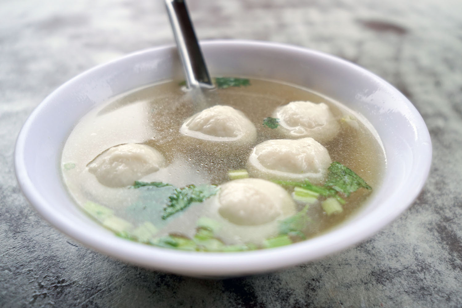 台湾 台北 迪化街 永楽市場 永樂担仔麵 孤独のグルメ 五郎さん 原味魯肉飯 老竹子三發包子 魚丸湯