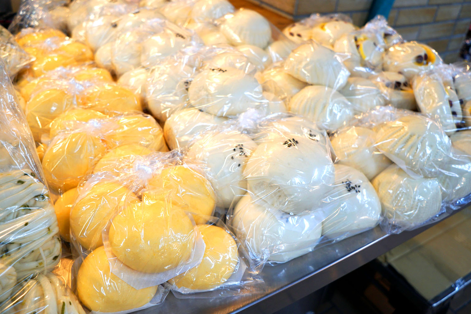 台湾 台北 迪化街 永楽市場 永樂担仔麵 孤独のグルメ 五郎さん 原味魯肉飯 老竹子三發包子