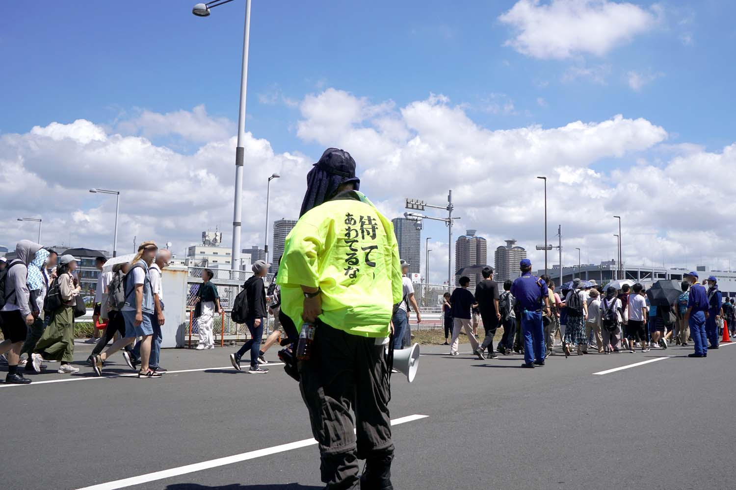 C103 コミケ 冬コミ 入場ルート 東地区 西地区 アーリー 午後 午前 更衣室先行入場 リストバンド 東駐車場