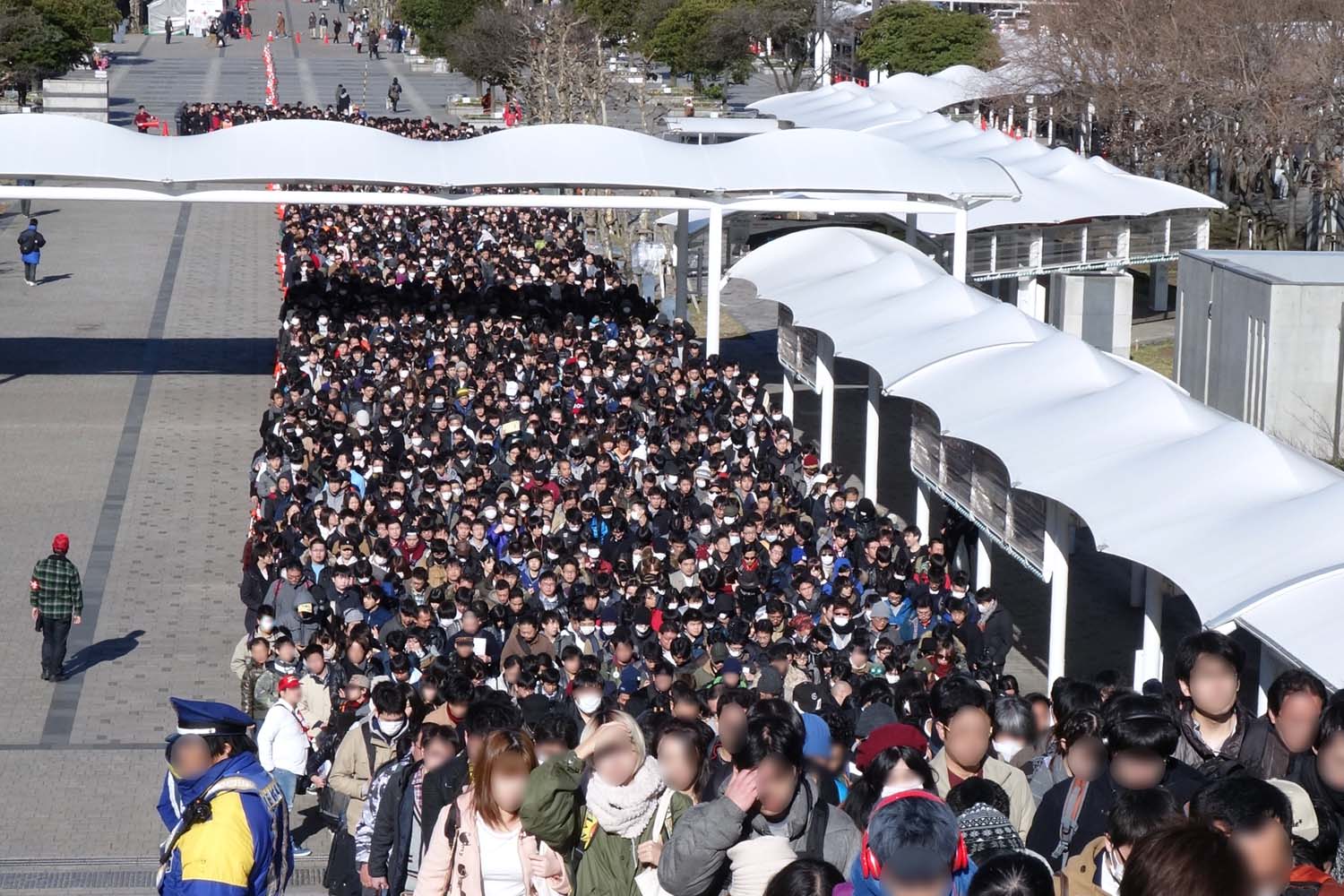 C103 コミケ 冬コミ 入場ルート 東地区 西地区 アーリー 午後 午前 更衣室先行入場 リストバンド やぐら橋