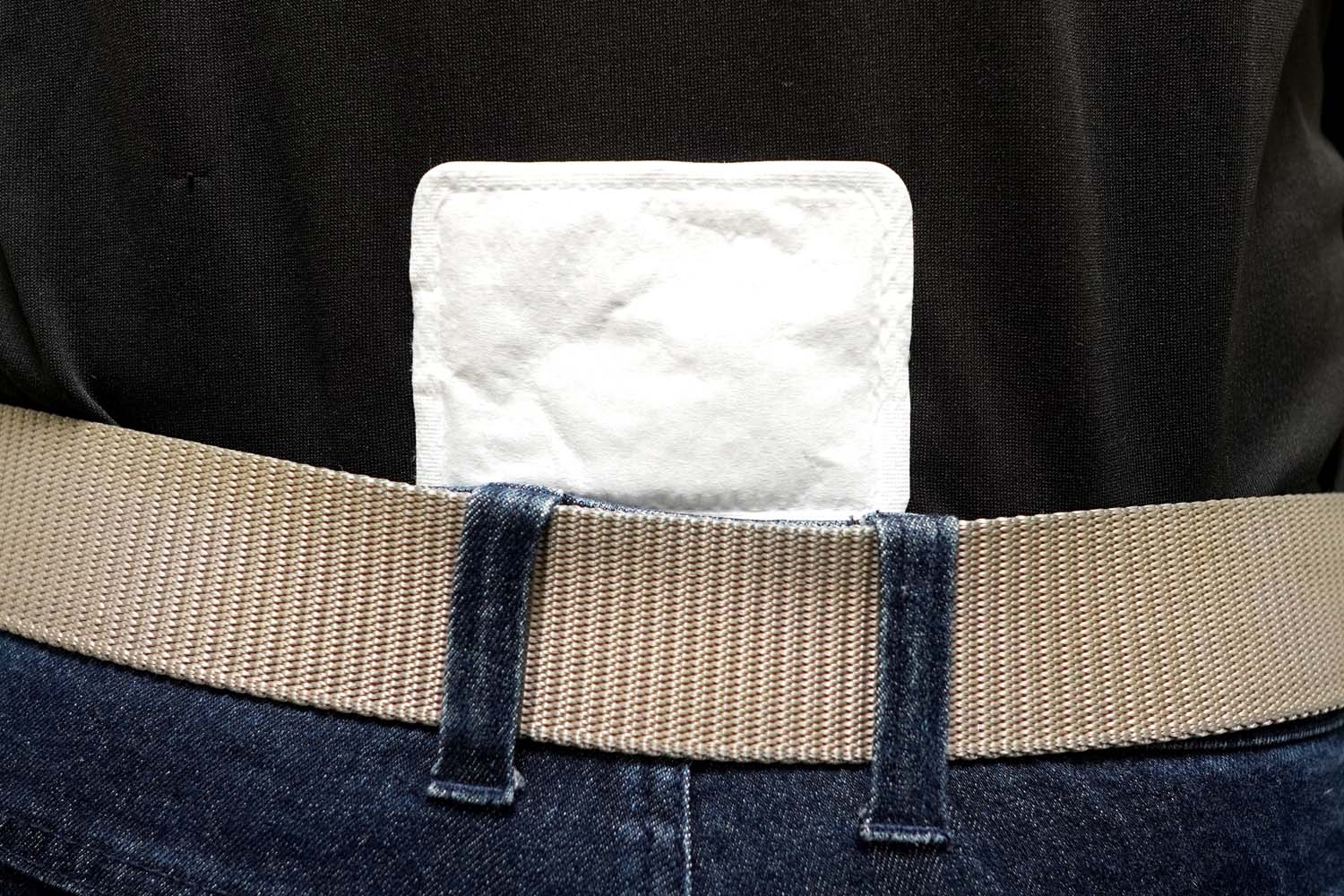 C105 コミケ 参加 寒さ 服装 装備 貼るカイロ